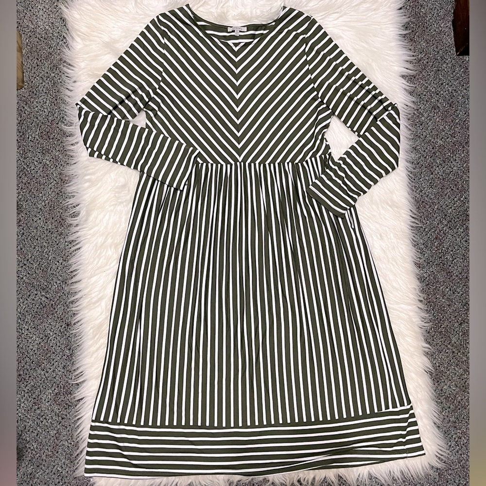 JODIFL Green and White Striped Midi Dress med/lge very stretchy